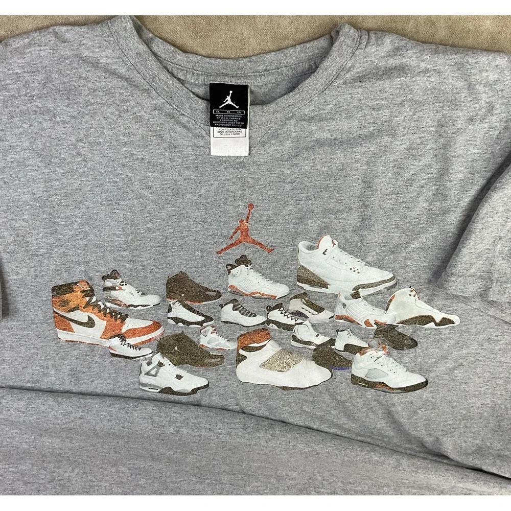 Vintage Nike Air Jordan T-Shirt Sneaker History Y2K Graphic‎ Tee Gray Men Sz XL